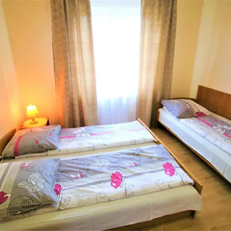 Michalek W Rowach B&B *