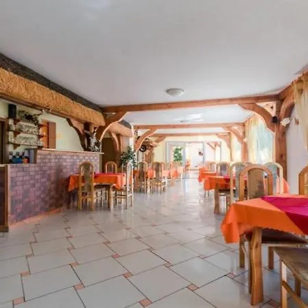 Michalek W Rowach 3* Duninowo