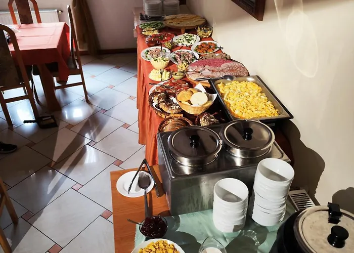 Michalek W Rowach 3* ロビ